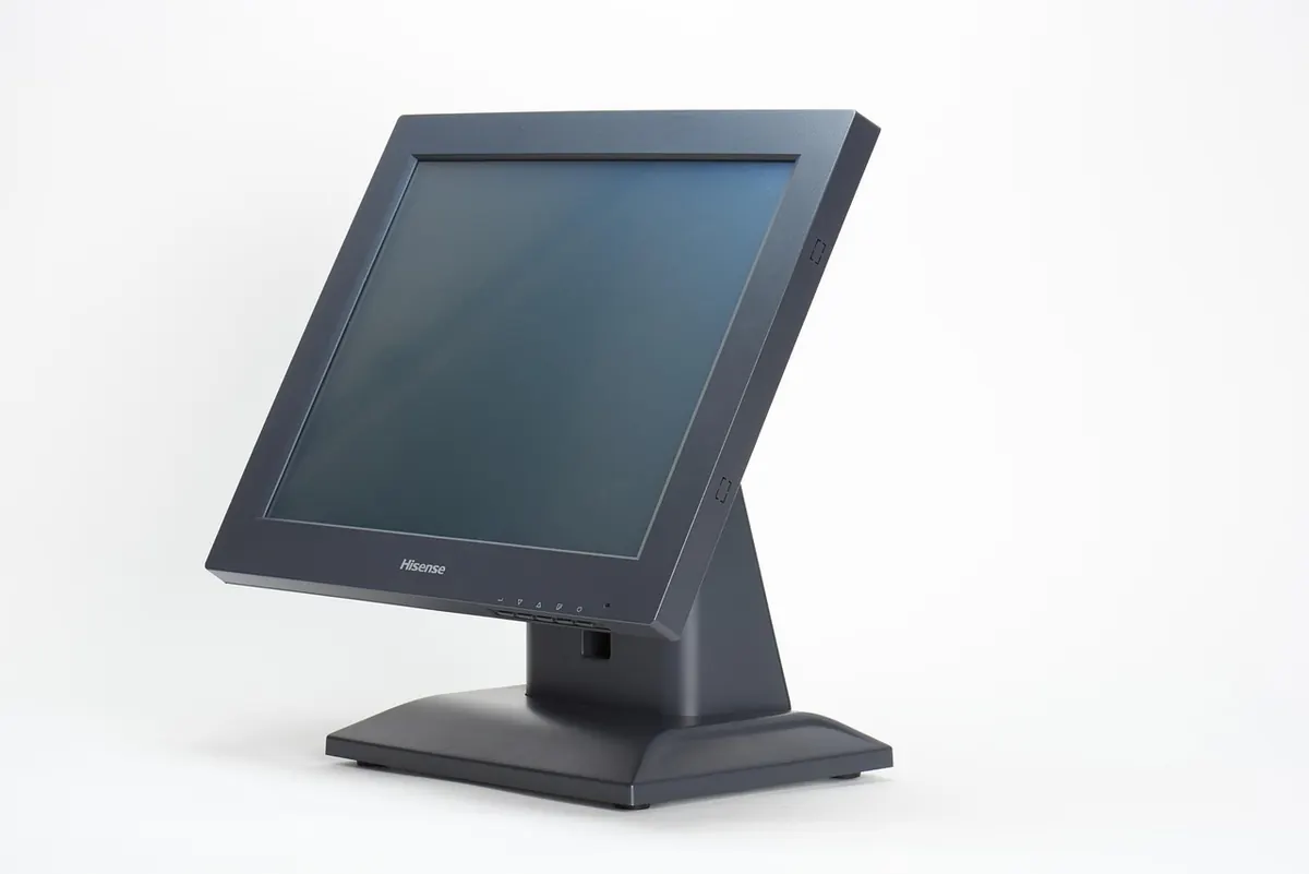 Edge Computing for Small-Town Retail: Reducing POS Latency During Holiday Rush